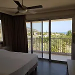 Hotel Aphrodite 2*