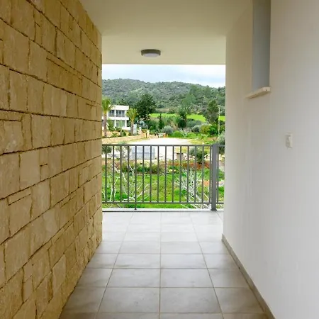 Aphrodite Beach 2* Polis