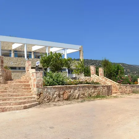 Hotel Aphrodite Beach 2*