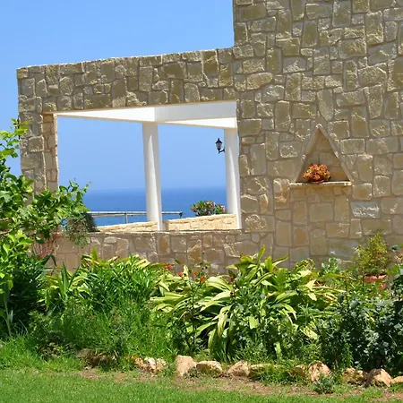 Hotel Aphrodite Beach 2*