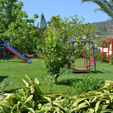 Hotel Aphrodite Beach 2*