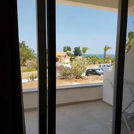 Aphrodite Beach Hotel 2*