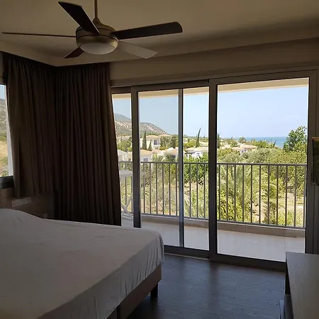 Hotel Aphrodite Beach 2*