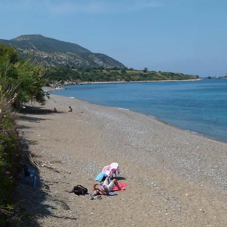 Aphrodite Beach Hotel 2*